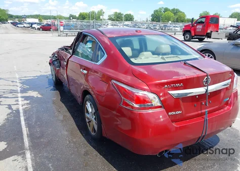 2014 Nissan Altima 2.5/S/Sv/Sl z USA, uszkodzony, nr VIN 1N4AL3AP0EN346834